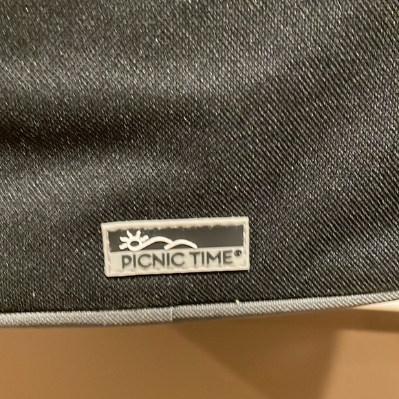 NWT Picnic Time Insulated Barossa Wine Tote Bag w/ 2 glasses, cork, corkscrew. - Picture 11 of 11